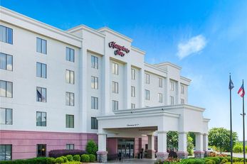 Hampton Inn Columbus-North