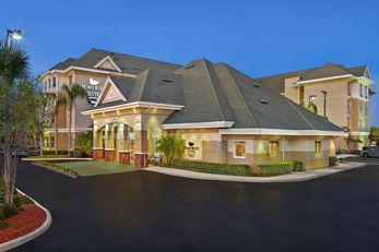Homewood Suites by Hilton
