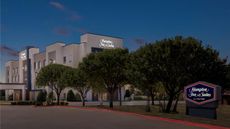 Hampton Inn & Suites Waxahachie