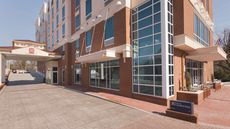 Hilton Garden Inn Falls Church