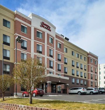 Hampton Inn & Suites Denver-Speer Blvd