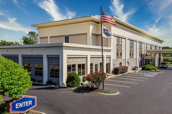 Hampton Inn Dickson