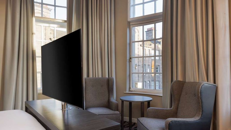 DoubleTree by Hilton Edinburgh City Room