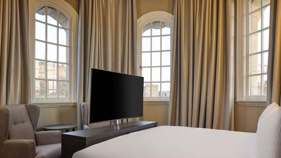 DoubleTree by Hilton Edinburgh City Room
