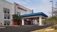 Hampton Inn Eagle Pass