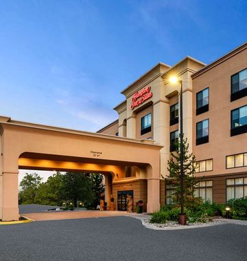 Hampton Inn & Suites Fairbanks