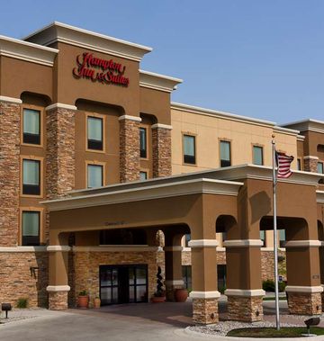 Hampton Inn & Suites Fargo