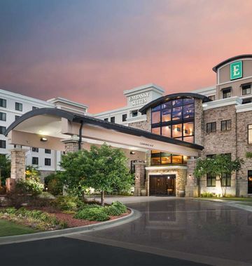 Embassy Suites Fayetteville Fort Liberty