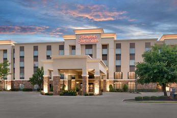 Hampton Inn & Suites Burleson