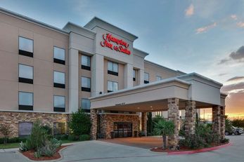 Hampton Inn & Suites Forest Hill
