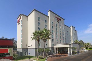 Hampton Inn Guadalajara-Aeropuerto