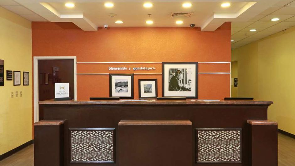 Hampton Inn Guadalajara-Aeropuerto Lobby