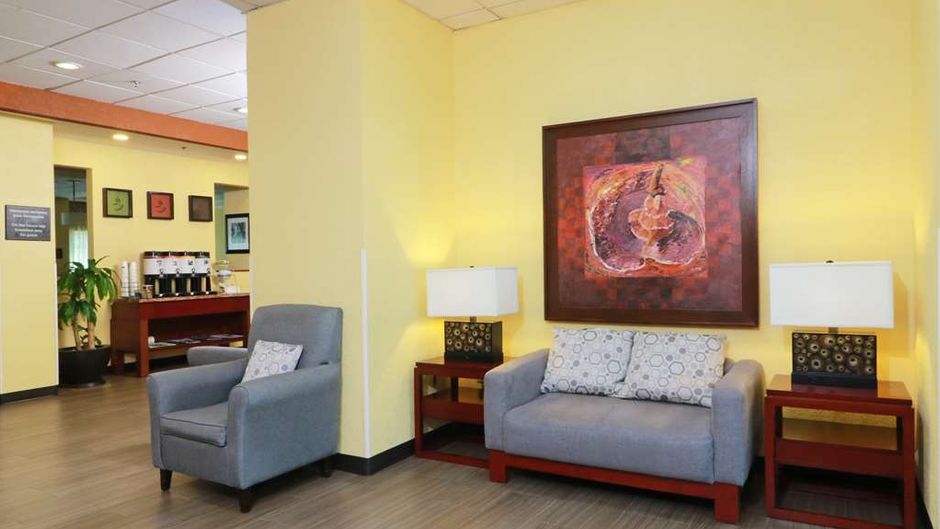 Hampton Inn Guadalajara-Aeropuerto Lobby