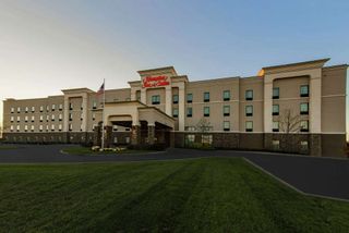 Hampton Inn/Stes Wheeling-The Highlands
