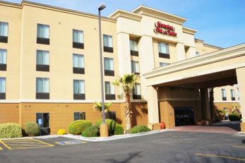 Hampton Inn and Suites Kingman