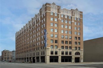 Hampton Inn Indianapolis Downtown Circle Centre