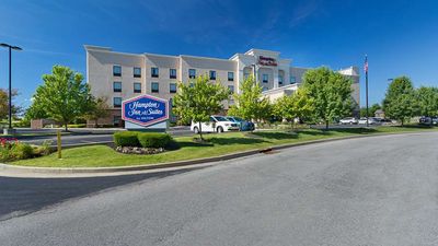 Hampton Inn & Suites