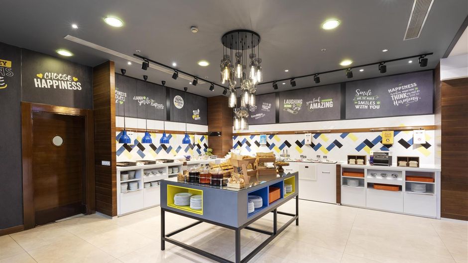 Hampton by Hilton Istanbul Kayasehir Restaurant
