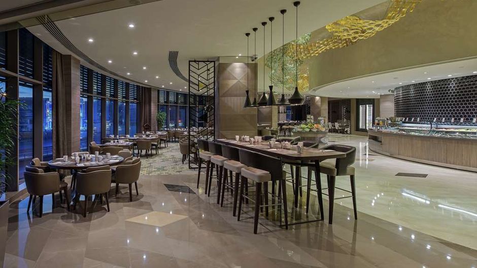 Hilton Istanbul Kozyatagi Restaurant