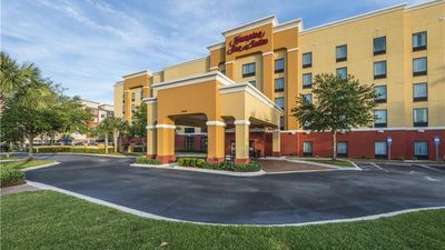 Hampton Inn & Suites Jacksonville South