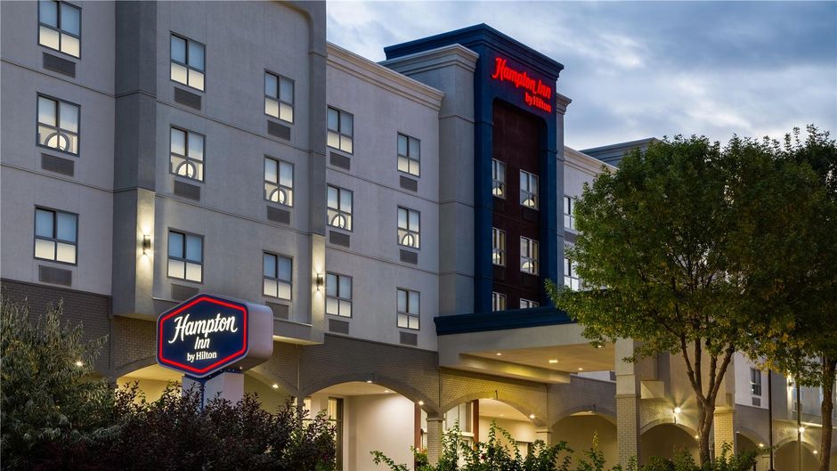 Hampton Inn Kamloops Exterior