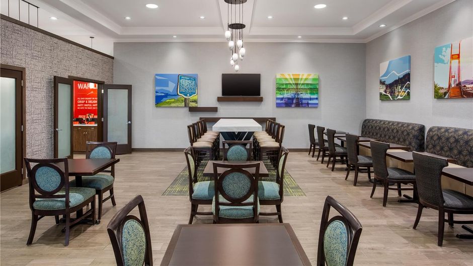 Hampton Inn Kamloops Restaurant
