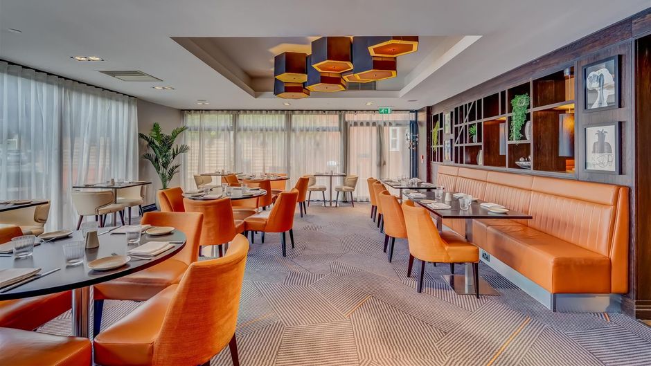DoubleTree by Hilton London - Ealing Restaurant