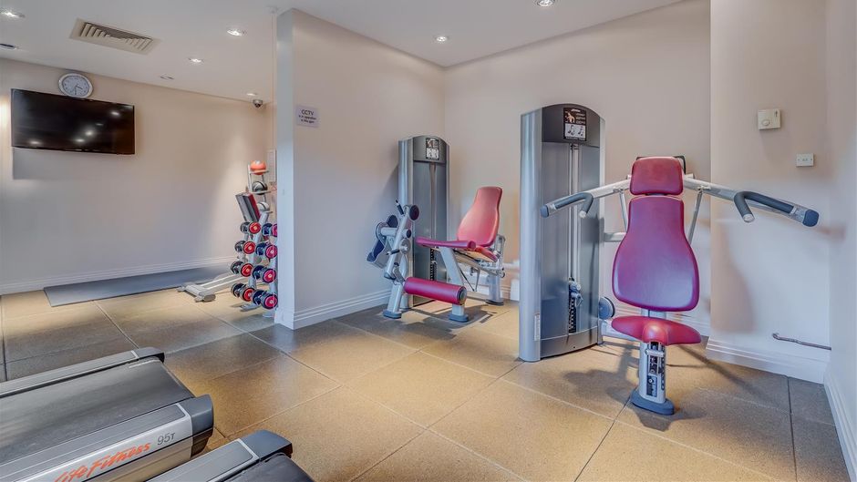 DoubleTree by Hilton London - Ealing Health