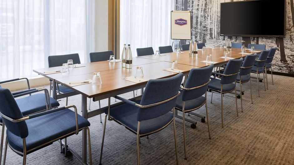 Hampton by Hilton London Waterloo Meeting