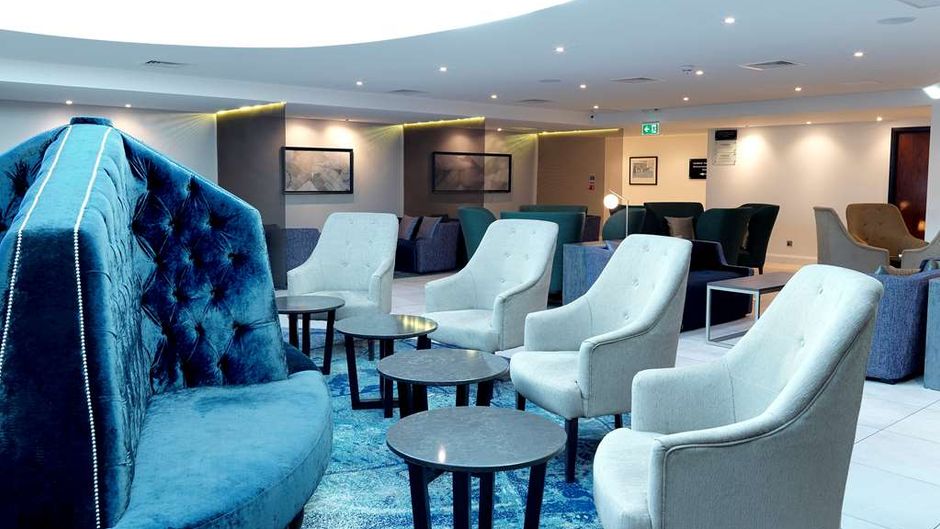 DoubleTree by Hilton Hotel & Spa Chester Lobby