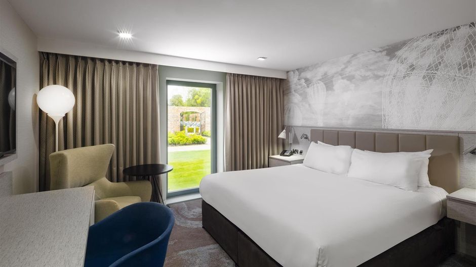 DoubleTree by Hilton Hotel & Spa Chester Room