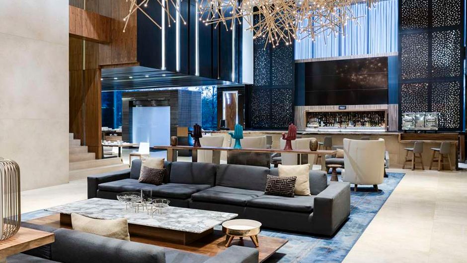 Hilton Mexico City Santa Fe Lobby