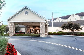 Homewood Suites Long Island-Melville