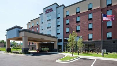 Hampton Inn & Suites, Minnetonka