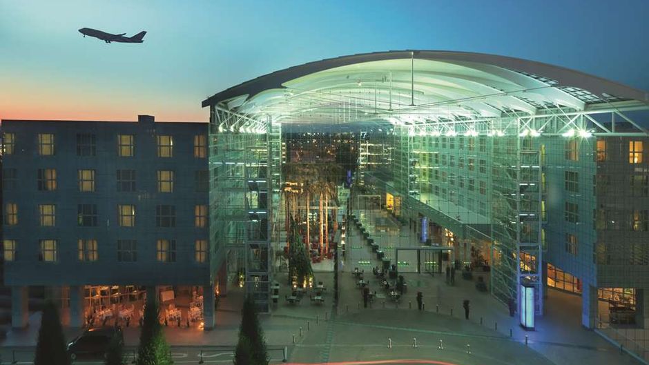 Hilton Munich Airport Exterior