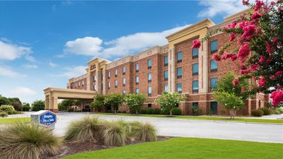 Hampton Inn & Suites Swansboro