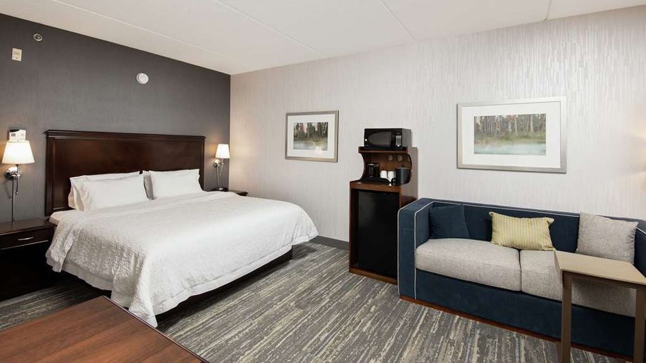 Hampton Inn & Suites Barrie Other