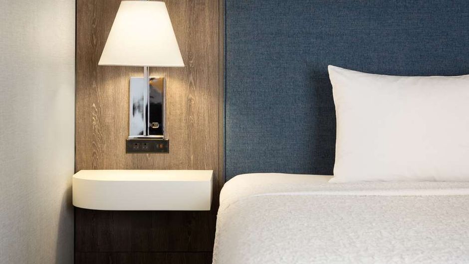 Hampton Inn by Hilton Napanee Ontario Room