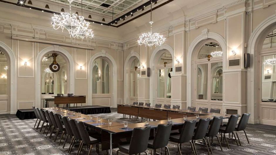 Hilton Paris Opera Meeting