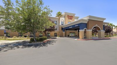 Hampton Inn & Suites Lancaster