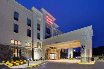 Hampton Inn & Suites-Philadelphia