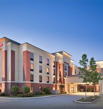 Hampton Inn/Suites Providence/Smithfield