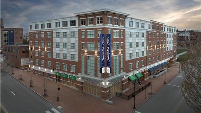 Hampton Inn Portland Downtown-Waterfront