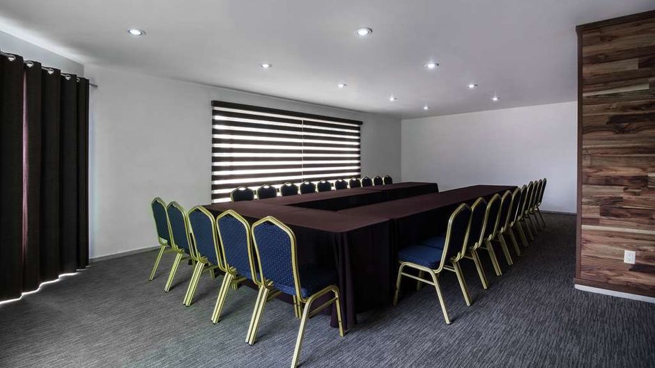 Hampton Inn by Hilton San Juan del Rio Meeting