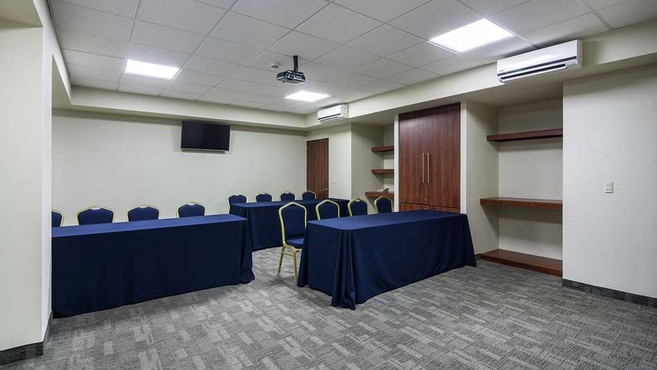 Hampton Inn by Hilton San Juan del Rio Meeting