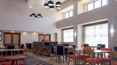 Hampton Inn & Suites Riverton