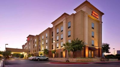 Hampton Inn & Suites San Antonio-Airport