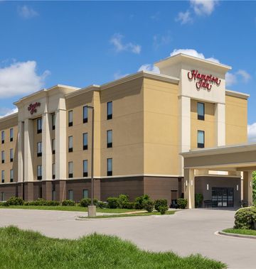 Hampton Inn, Kenedy