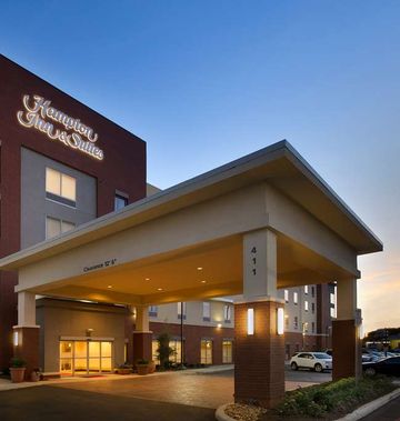 Hampton Inn & Suites Downtown/Market Sq
