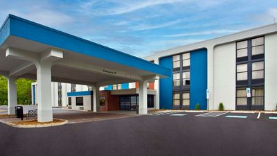 Hampton Inn State College
